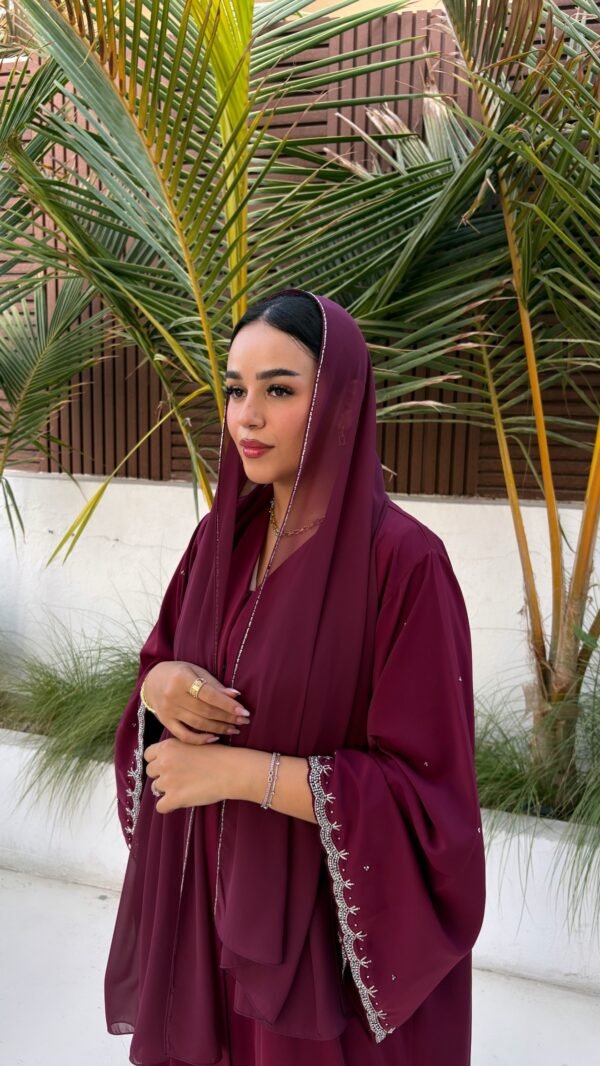 تفاصيل العنابي / Tafasel Burgandy