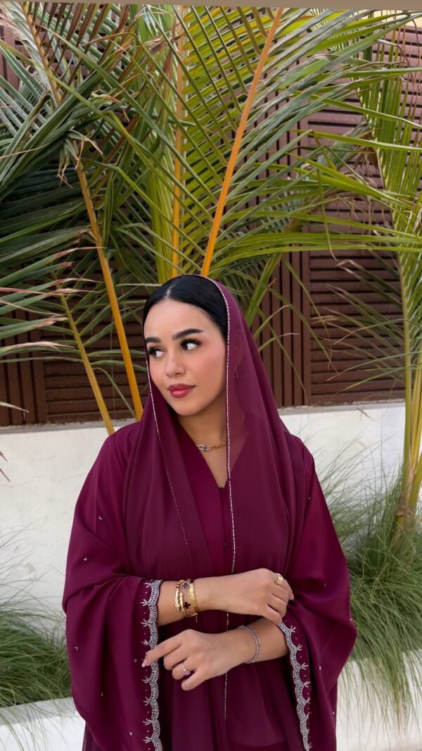 تفاصيل العنابي / Tafasel Burgandy