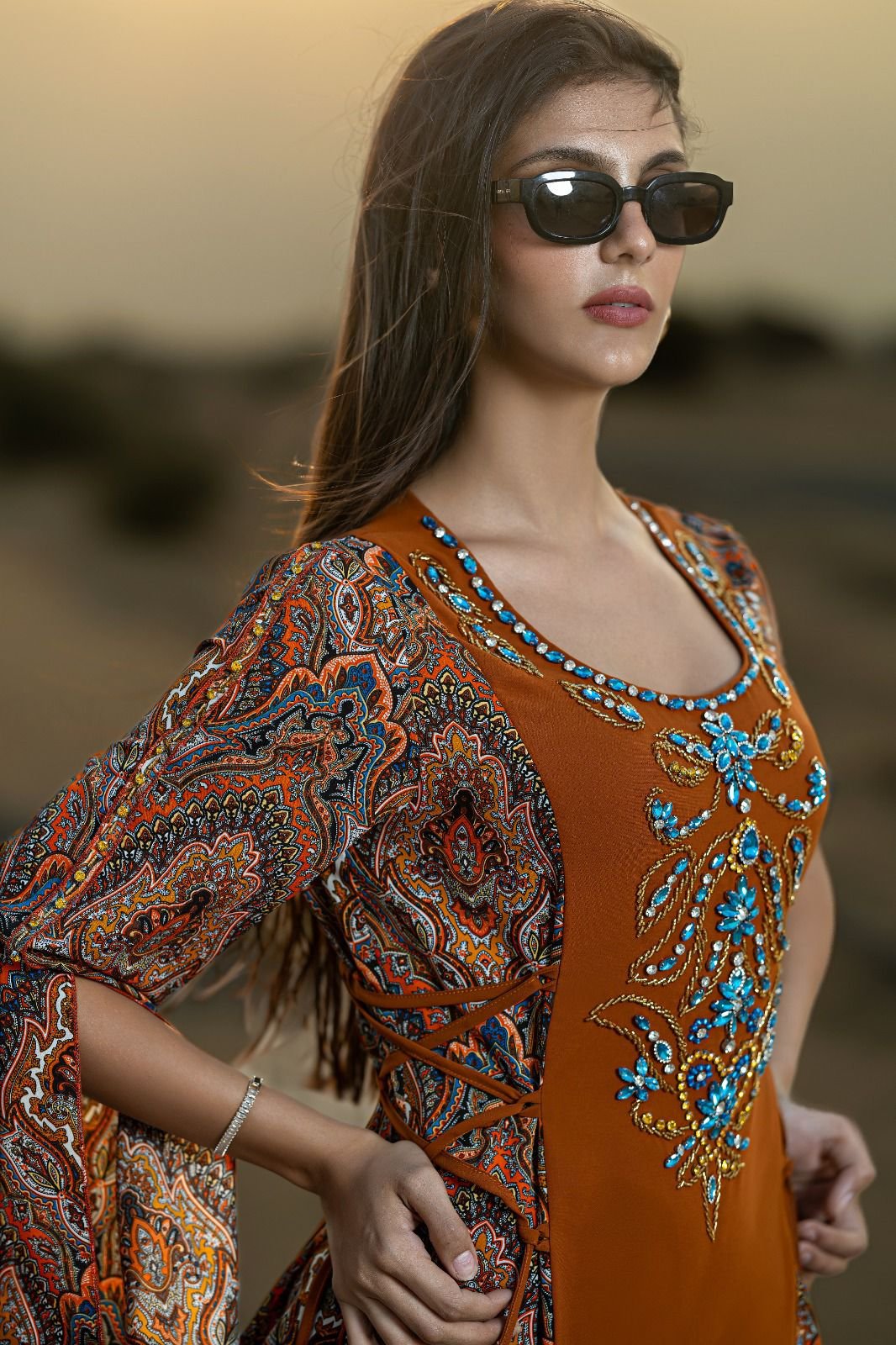 #015 dress - الصورة 5