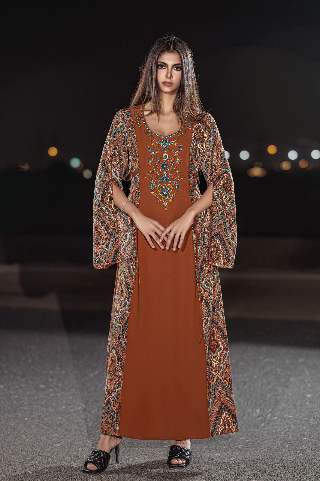 #015 dress - الصورة 4